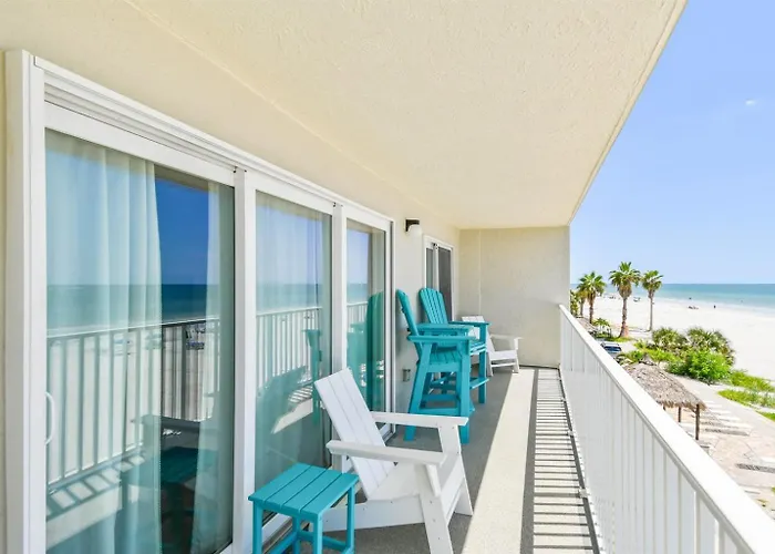 Oceanfront Seagate With Heated Pool Clearwater Beach